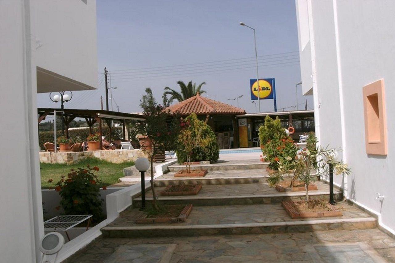 Ifigenia Apartments Hersonissos  Eksteriør billede