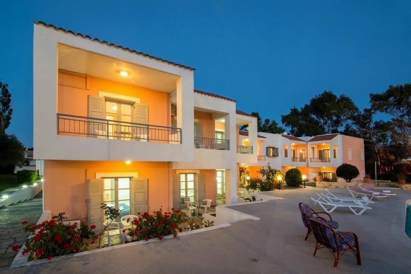Ifigenia Apartments Hersonissos  Eksteriør billede